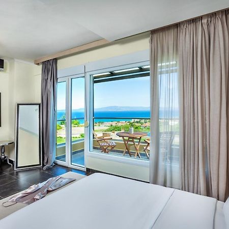 Sunny Villas Resort & Spa ハニオティス エクステリア 写真