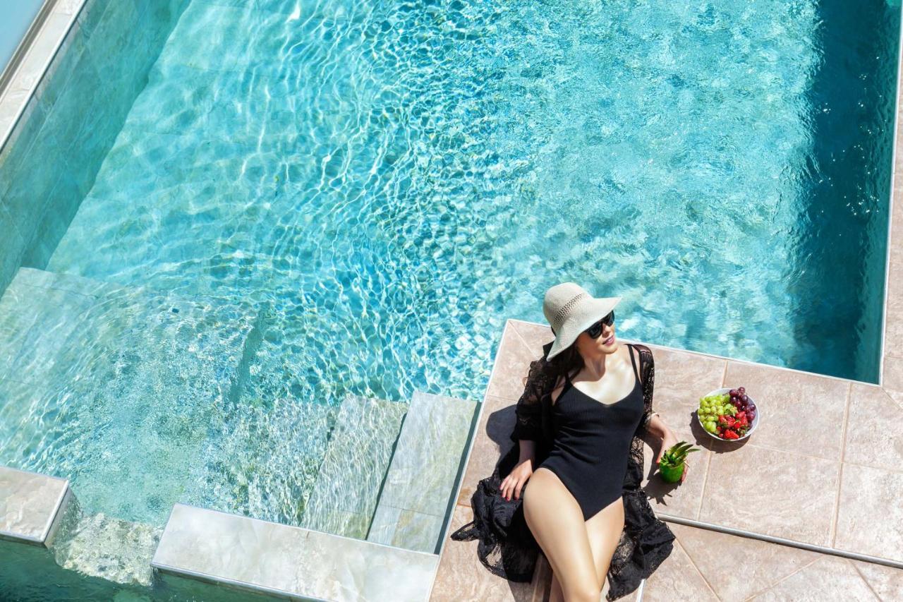 Sunny Villas Resort & Spa ハニオティス エクステリア 写真